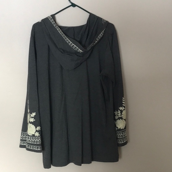 Tunic - Picture 3 of 3